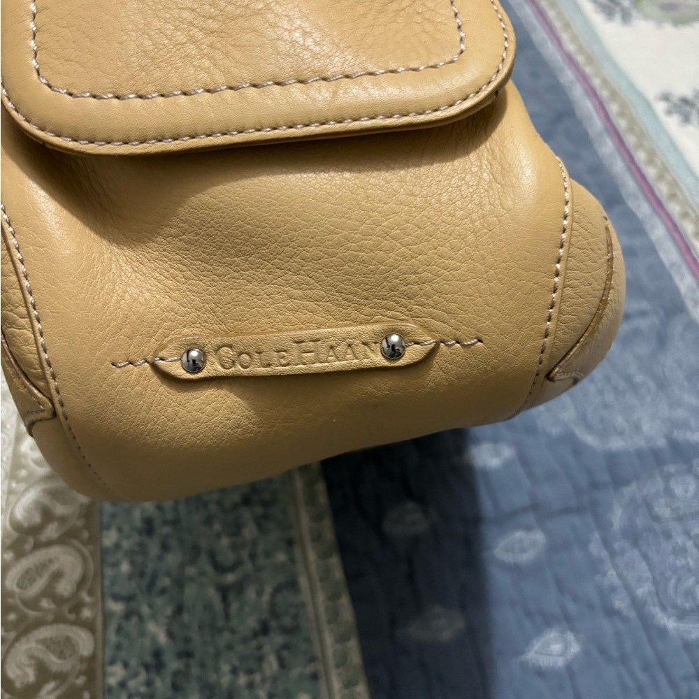 Cole Haan New leather Village Unit bag - Picture 4 of 16
